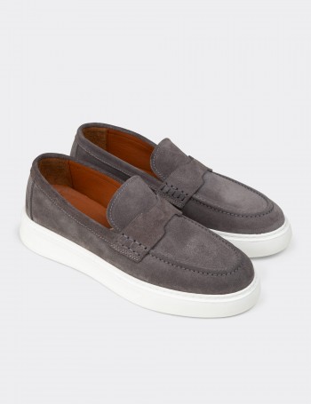 Erkek Hakiki Süet Gri Loafer Ayakkabı - 02043MGRIP01