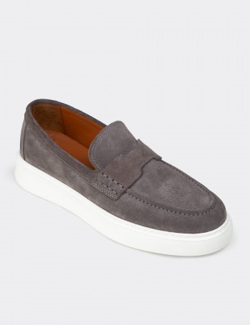 Erkek Hakiki Süet Gri Loafer Ayakkabı - 02043MGRIP01