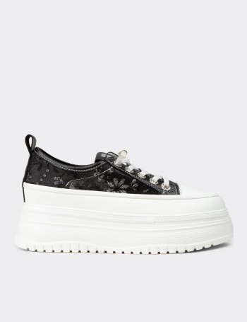 Kadın Siyah Sneaker Ayakkabı