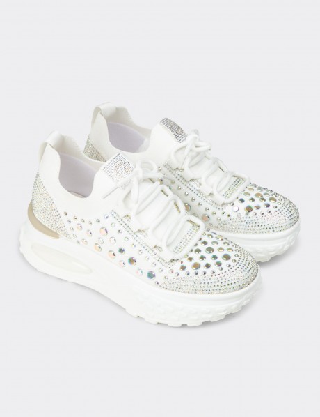 Kadın Beyaz Taş Detaylı Sneaker Ayakkabı
