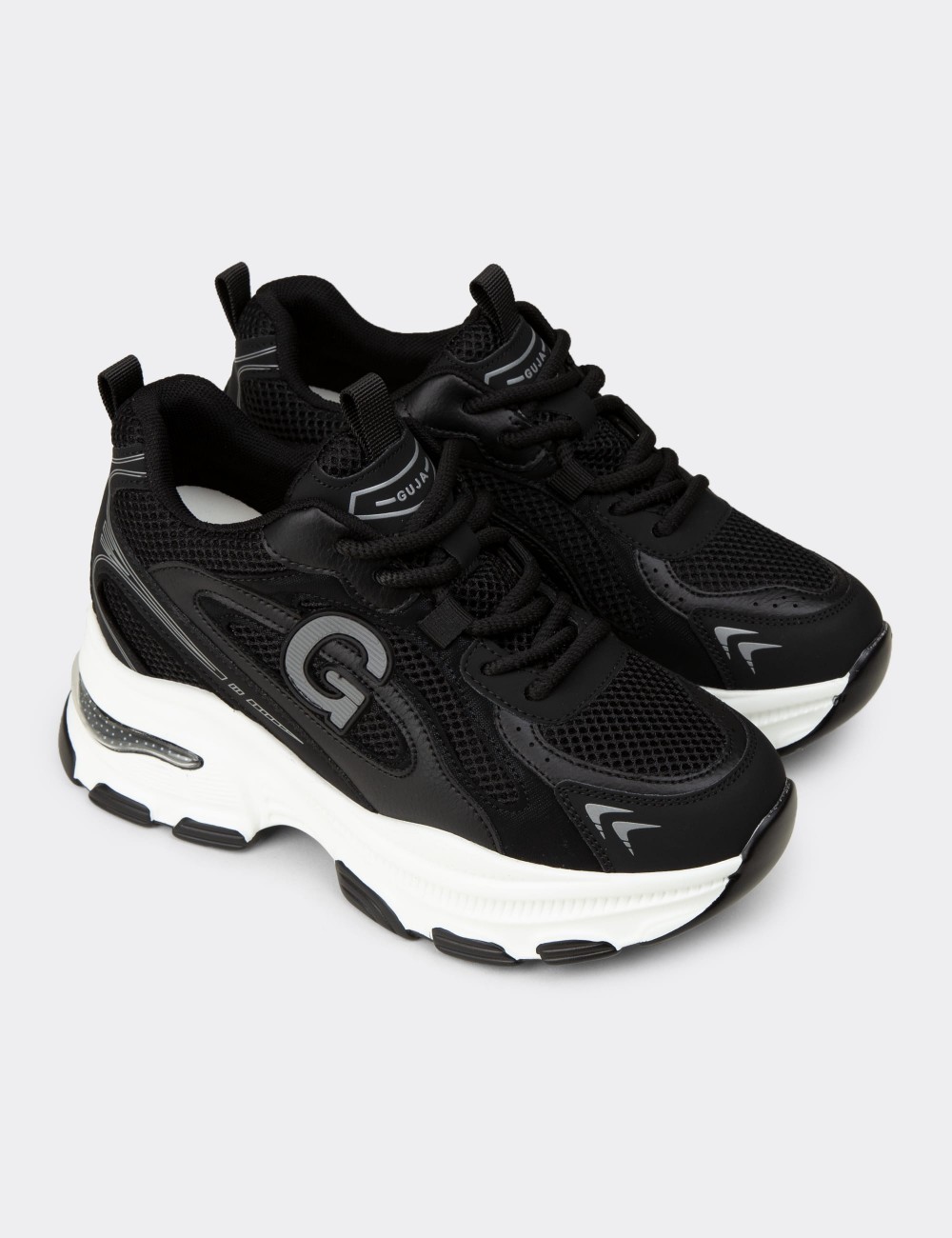 Kadın Siyah Gizli Topuk Sneaker Ayakkabı - 26323ZSYHP01