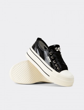 Kadın Siyah Rugan Sneaker Ayakkabı - K0524ZSYHC01