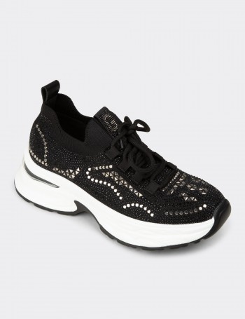 Kadın Siyah Taş Detaylı Sneaker Ayakkabı