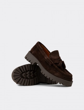 Kadın Hakiki Süet Kahverengi Püsküllü Loafer - 02035ZKHVC01