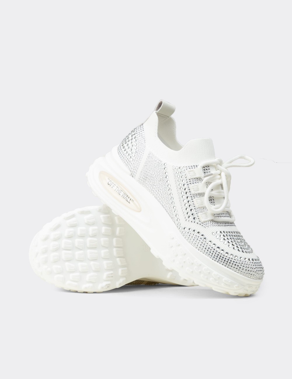 Kadın Beyaz Taşlı Platform Sneaker - K0018ZBYZC01