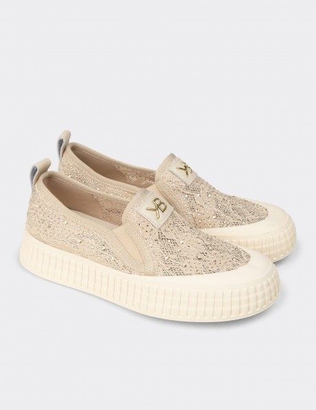 Kadın Bej Slip-On Sneaker Ayakkabı