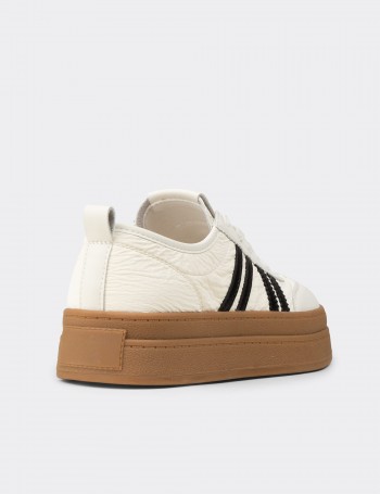 Kadın Bej Platform Sneaker Ayakkabı - K1062ZBEJC01