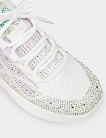 Kadın Beyaz Taş Detaylı Sneaker Ayakkabı - K0516ZBYZC01