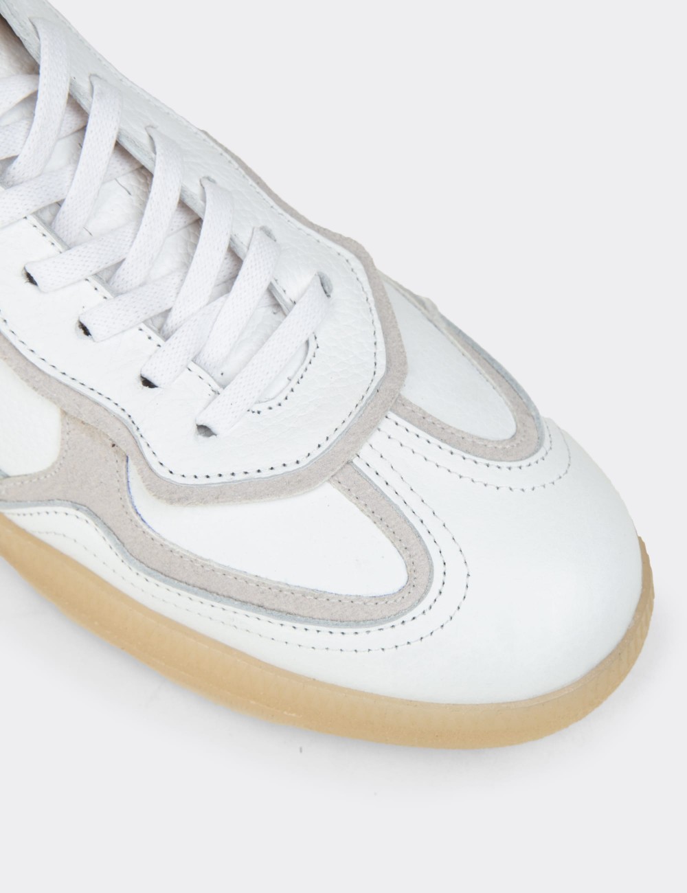 Kadın Hakiki Deri Beyaz Sneaker Ayakkabı - R2601ZBYZC01