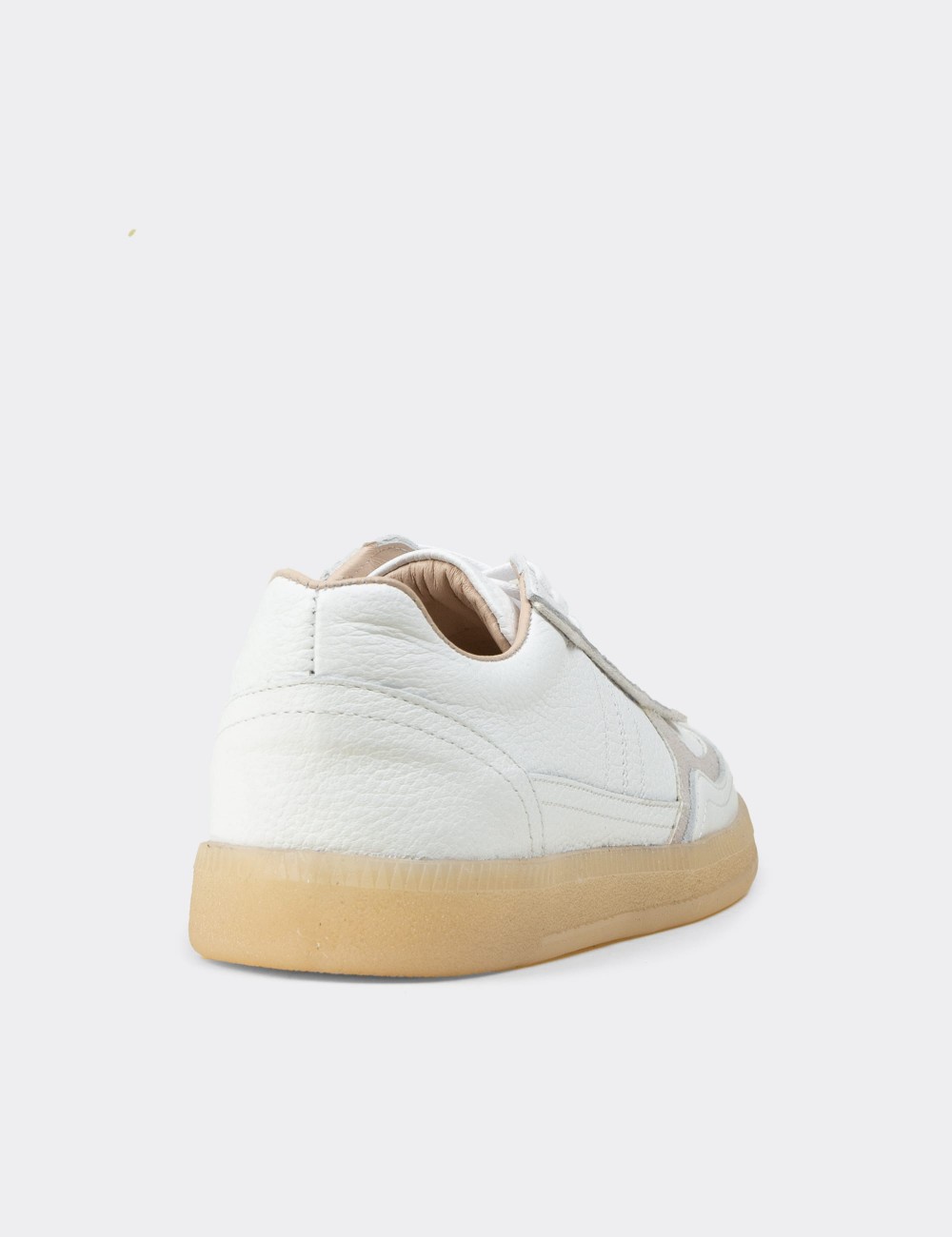 Kadın Hakiki Deri Beyaz Sneaker Ayakkabı - R2601ZBYZC01