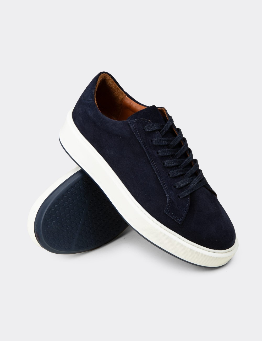 Erkek Hakiki Süet Lacivert Sneaker Ayakkabı - E4182MLCVE01