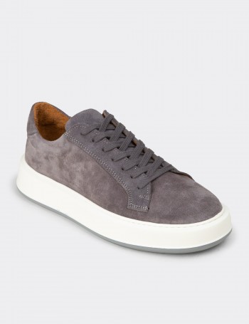 Erkek Hakiki Süet Gri Sneaker Ayakkabı - E4182MGRIE01