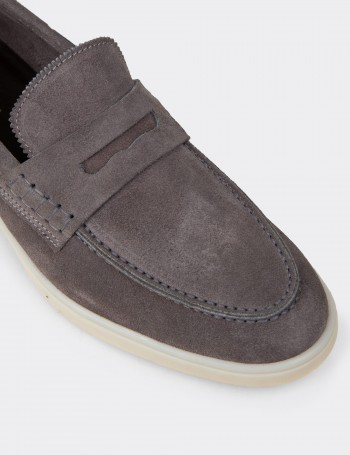 Erkek Hakiki Süet Gri Loafer Ayakkabı - 02028MGRIC01