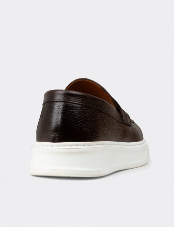 Erkek Kahverengi Hakiki Deri Loafer Ayakkabı - 02043MKHVP02