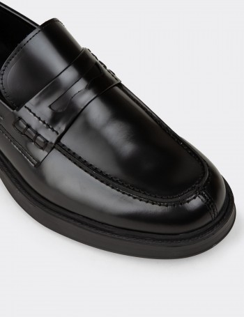 Erkek Siyah Hakiki Deri Loafer Ayakkabı - 02021MSYHC03