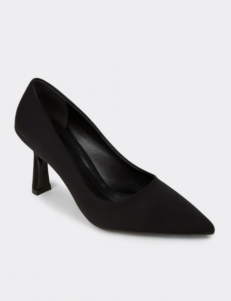 Kadın Siyah Stiletto Topuklu Ayakkabı
