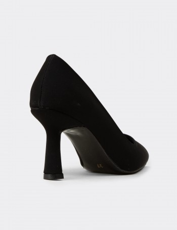 Kadın Siyah Stiletto Topuklu Ayakkabı - K0200ZSYHC07