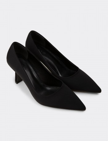 Kadın Siyah Stiletto Topuklu Ayakkabı - K0200ZSYHC07