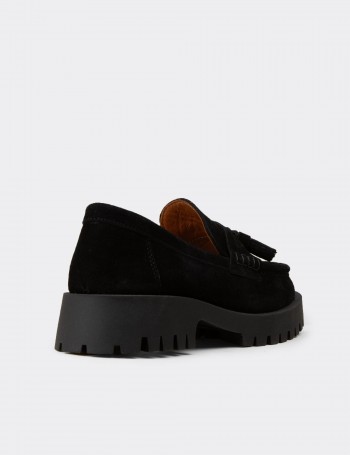Kadın Hakiki Süet Siyah Püsküllü Loafer - 02035ZSYHC01