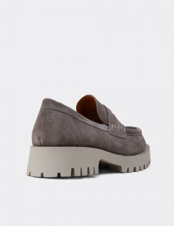 Kadın Hakiki Süet Gri Loafer Ayakkabı - 02034ZGRIC01