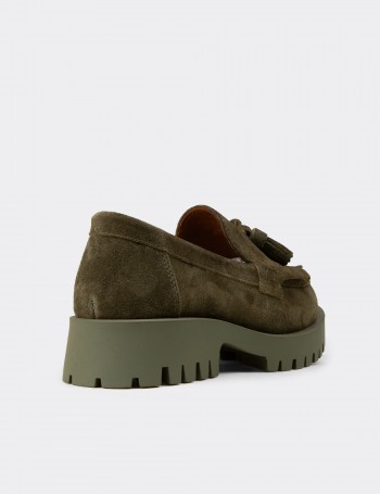Kadın Hakiki Süet Yeşil Püsküllü Loafer - 02033ZYSLC01