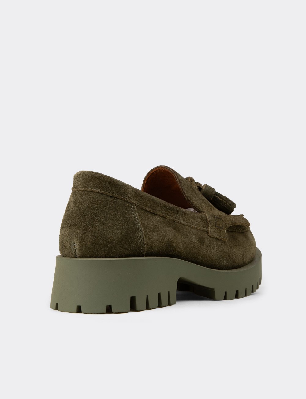 Kadın Hakiki Süet Yeşil Püsküllü Loafer - 02033ZYSLC01
