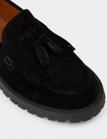 Kadın Hakiki Süet Siyah Püsküllü Loafer - 02033ZSYHC01