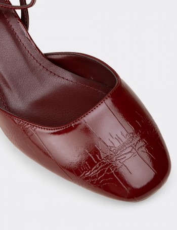 Kadın Bordo İnce Bantlı Topuklu Ayakkabı - RD016ZBRDM01