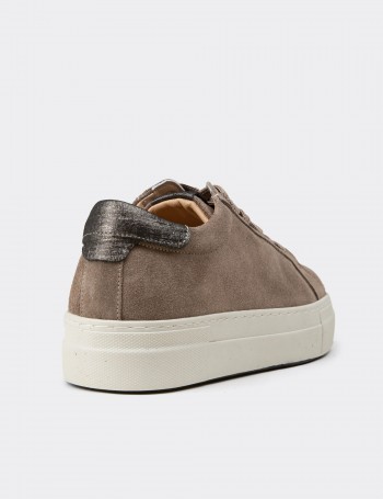 Kadın Hakiki Süet Vizon Rengi Sneaker Ayakkabı - R2571ZVZNC01