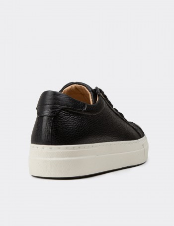 Kadın Hakiki Deri Siyah Sneaker Ayakkabı - R2571ZSYHC01
