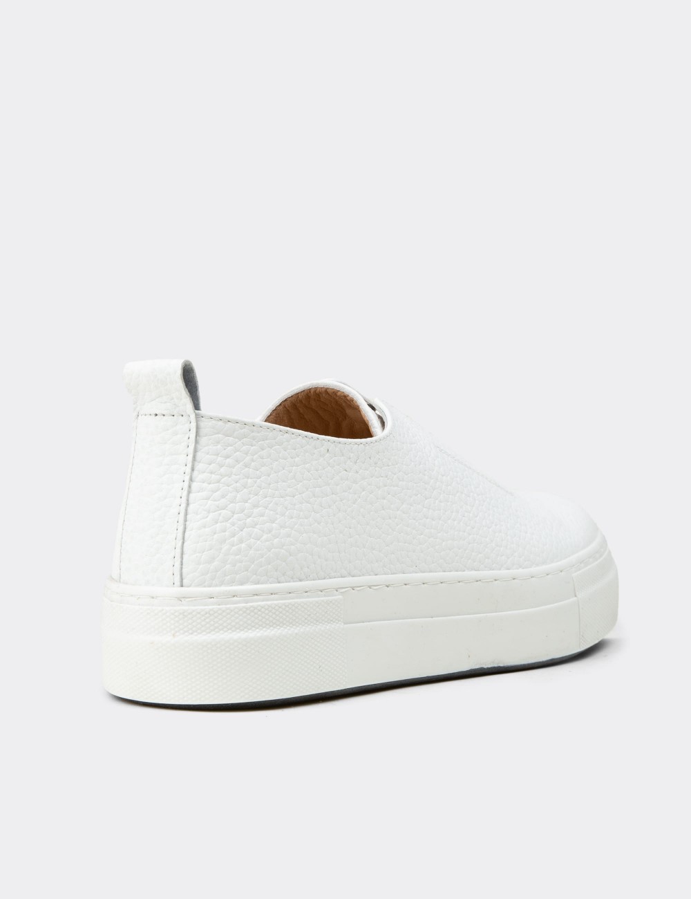 Kadın Hakiki Deri Beyaz Sneaker Ayakkabı - R2233ZBYZC01
