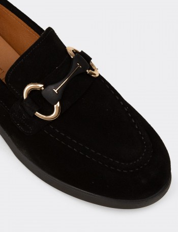 Kadın Hakiki Süet Siyah Toka Detaylı Loafer - K5300ZSYHC01