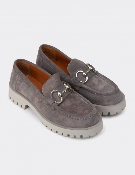 Kadın Hakiki Süet Gri Tokalı Loafer