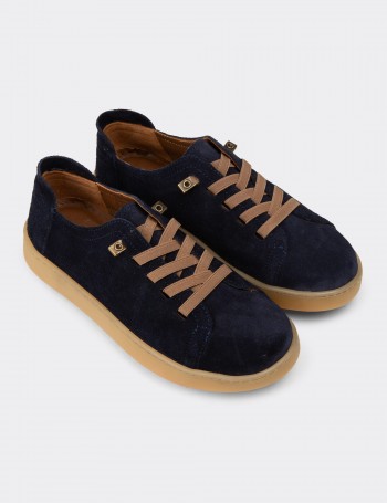 Kadın Hakiki Süet Lacivert Sneaker Ayakkabı