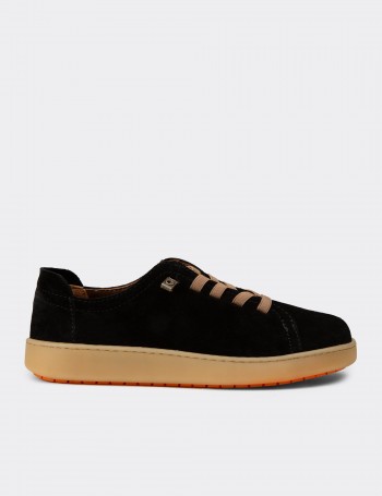 Kadın Hakiki Süet Siyah Sneaker Ayakkabı
