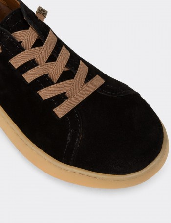 Kadın Hakiki Süet Siyah Sneaker Ayakkabı - SE605ZSYHC02