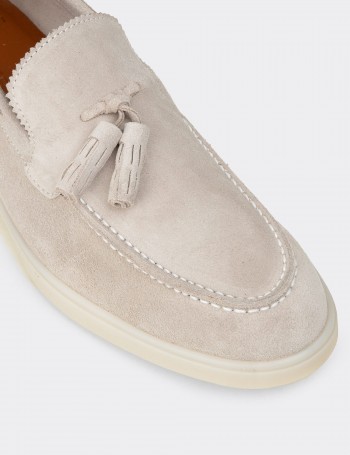 Erkek Hakiki Süet Bej Püsküllü Loafer - 02027MBEJC01