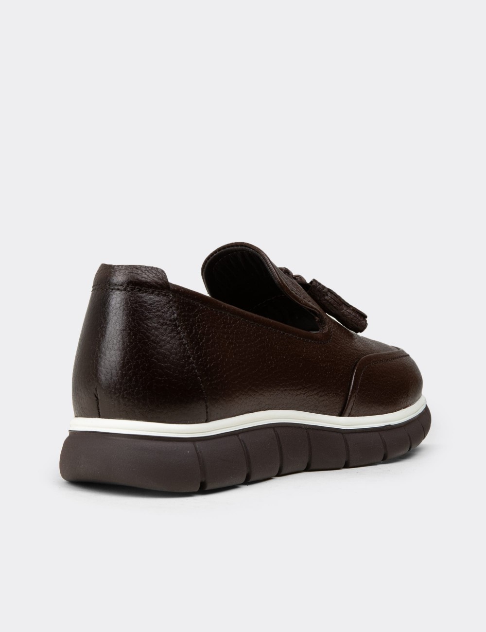Erkek Kahverengi Hakiki Deri Püsküllü Loafer - 02048MKHVE01