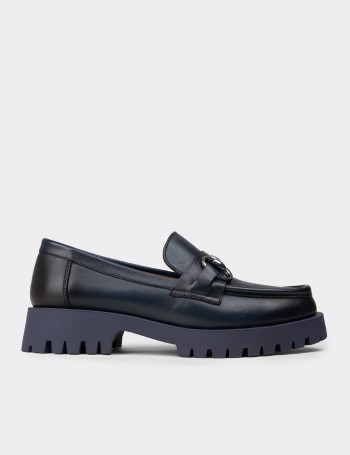 Kadın Hakiki Deri Lacivert Tokalı Loafer - 02037ZLCVE01