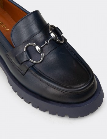 Kadın Hakiki Deri Lacivert Tokalı Loafer - 02037ZLCVE01