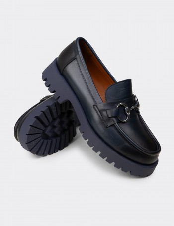 Kadın Hakiki Deri Lacivert Tokalı Loafer - 02037ZLCVE01