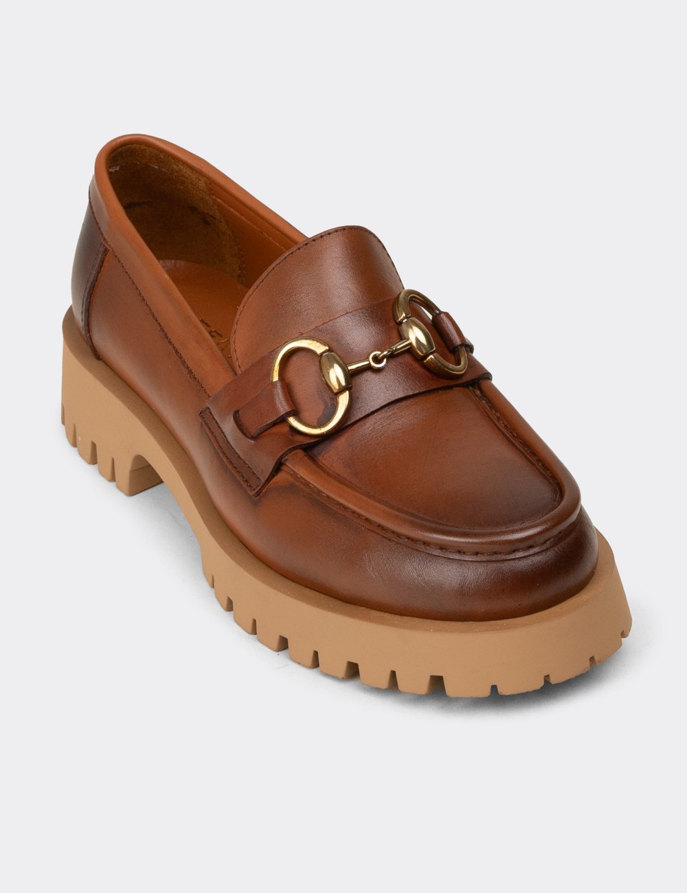 Kadın Hakiki Deri Taba Renkli Tokalı Loafer - 02037ZTBAE01