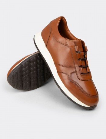 Erkek Hakiki Deri Taba Renk Sneaker Ayakkabı - E8210MTBAE02