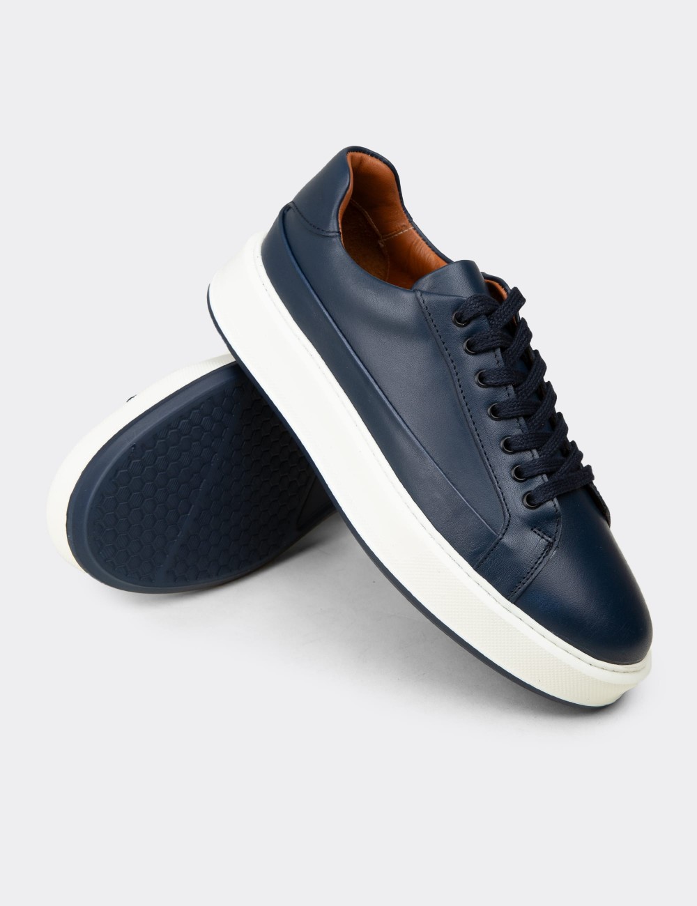 Erkek Hakiki Deri Lacivert Sneaker Ayakkabı - E4482MLCVC01
