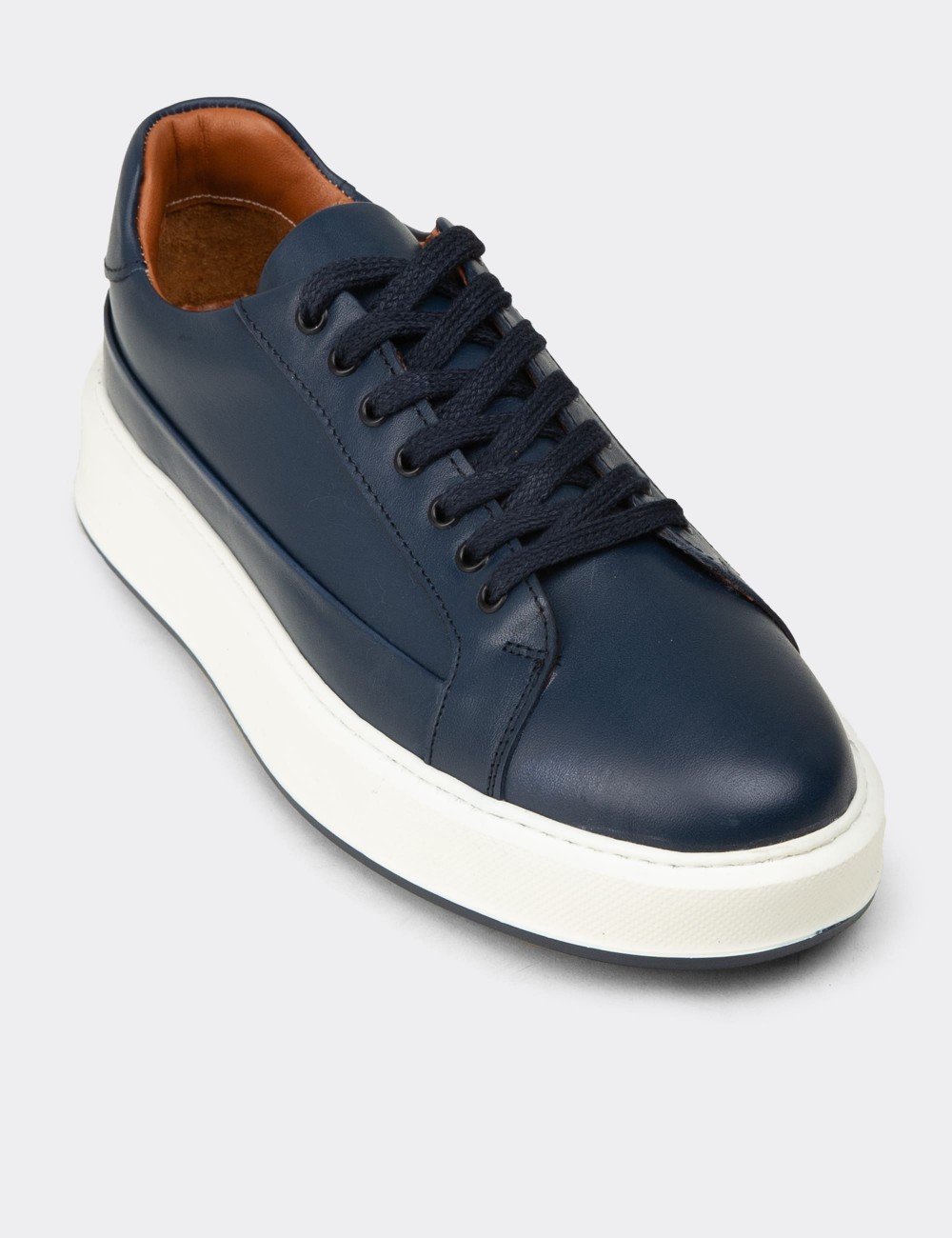 Erkek Hakiki Deri Lacivert Sneaker Ayakkabı - E4482MLCVC01