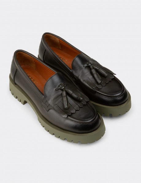 Kadın Hakiki Deri Yeşil Püsküllü Loafer