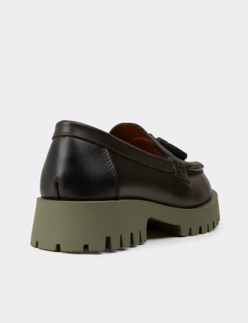 Kadın Hakiki Deri Yeşil Püsküllü Loafer - 02033ZYSLC02