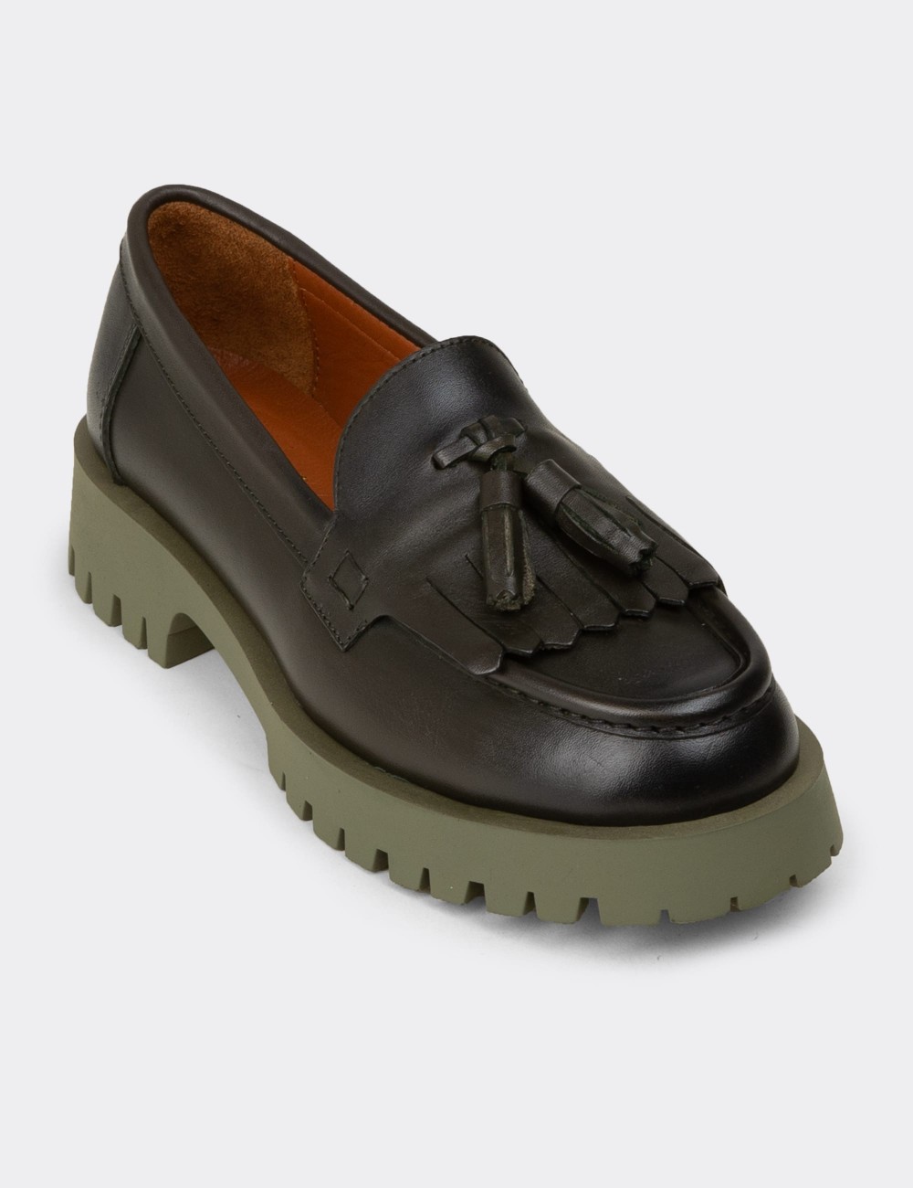 Kadın Hakiki Deri Yeşil Püsküllü Loafer - 02033ZYSLC02