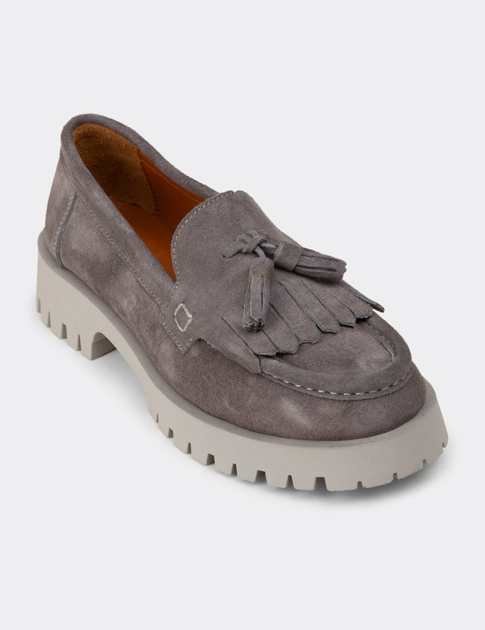 Kadın Hakiki Süet Gri Püsküllü Loafer - 02033ZGRIC01