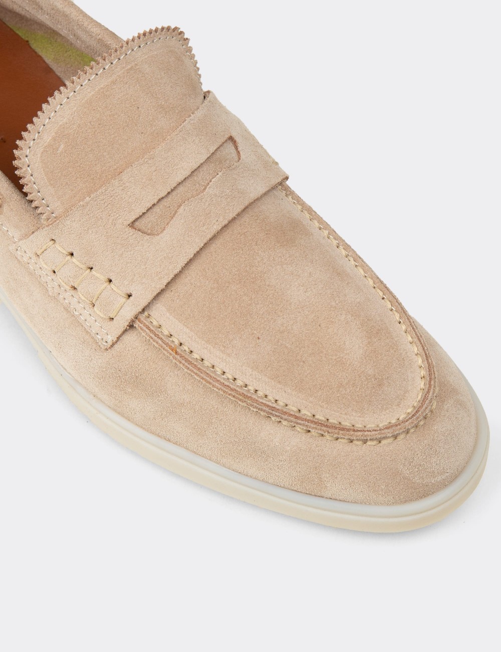 Erkek Hakiki Süet Bej Loafer Ayakkabı - 02028MBEJC01